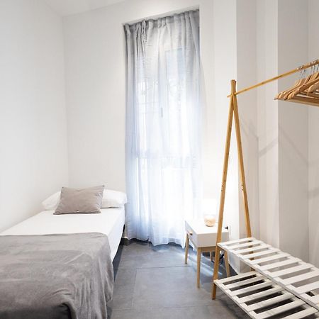 Florit Flats - The Patraix Apartments บาเลนเซีย ภายนอก รูปภาพ