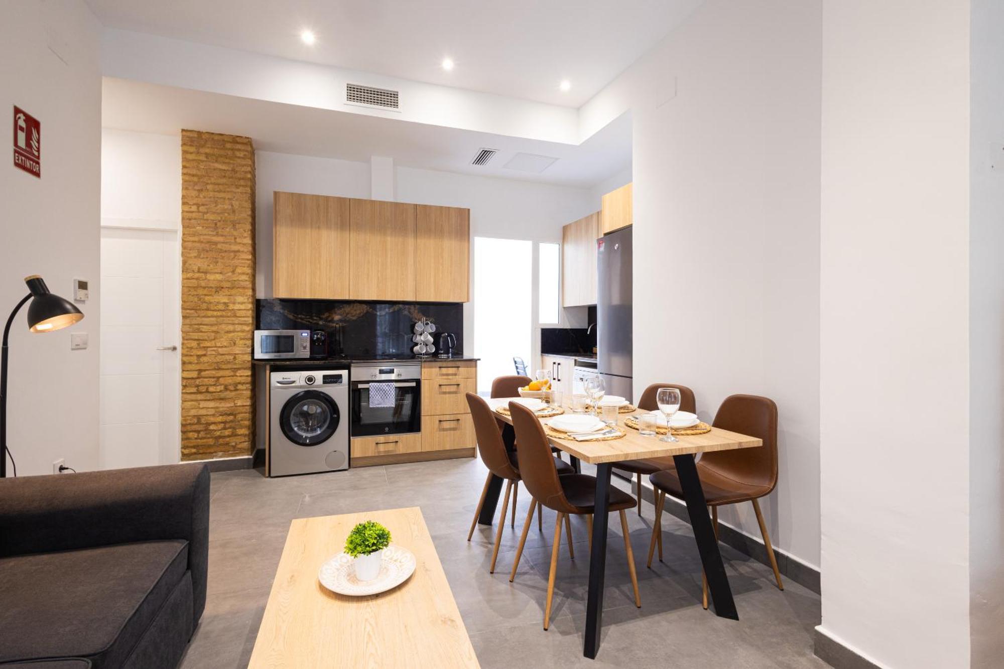 Florit Flats - The Patraix Apartments บาเลนเซีย ภายนอก รูปภาพ