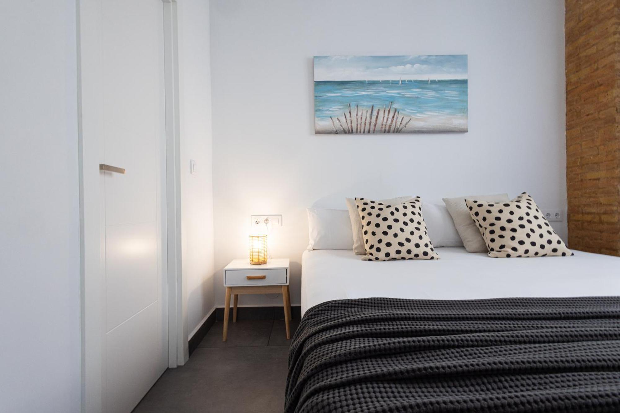 Florit Flats - The Patraix Apartments บาเลนเซีย ภายนอก รูปภาพ