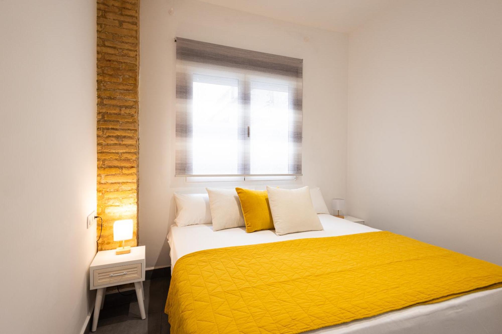 Florit Flats - The Patraix Apartments บาเลนเซีย ภายนอก รูปภาพ