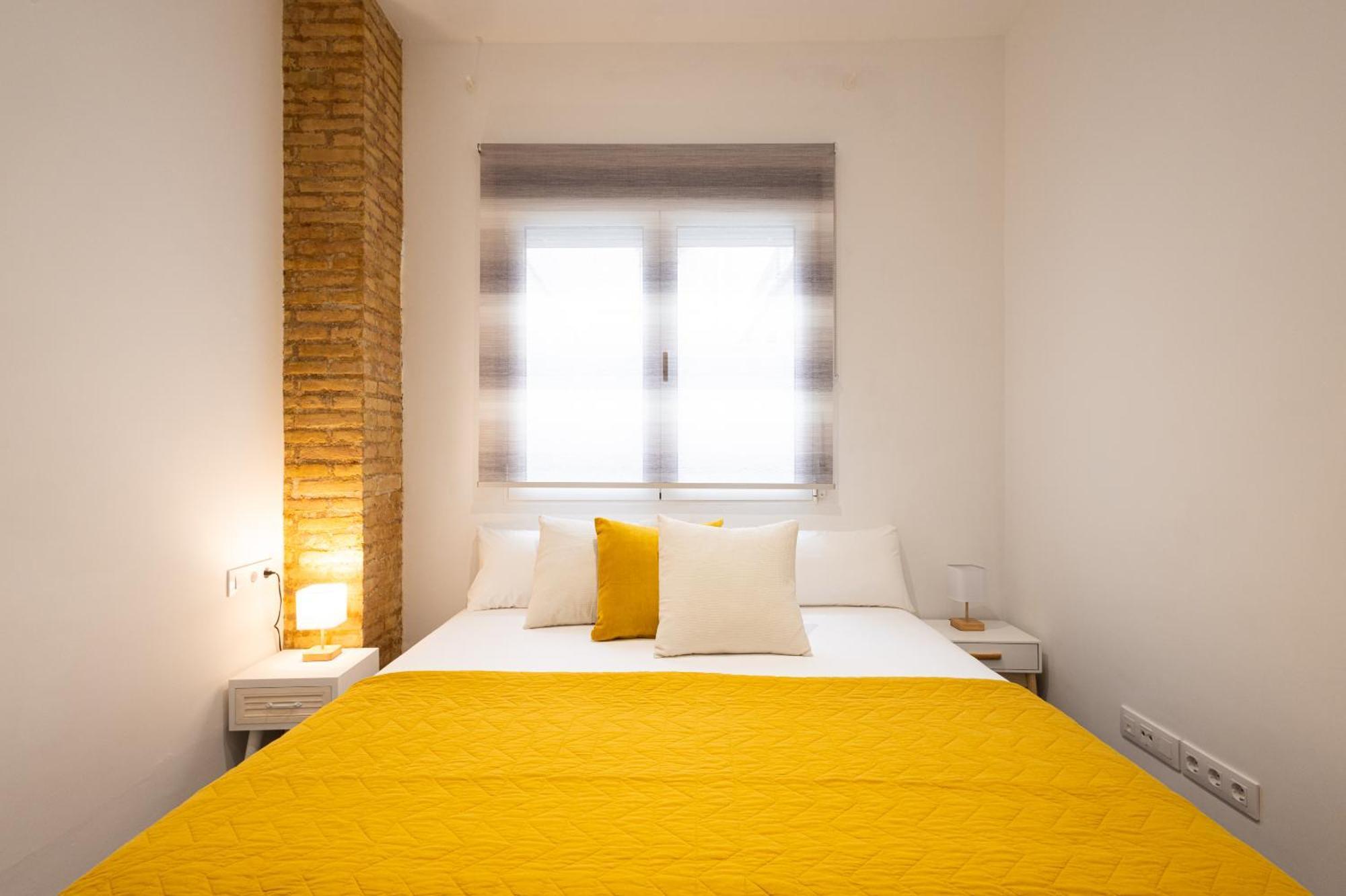 Florit Flats - The Patraix Apartments บาเลนเซีย ภายนอก รูปภาพ
