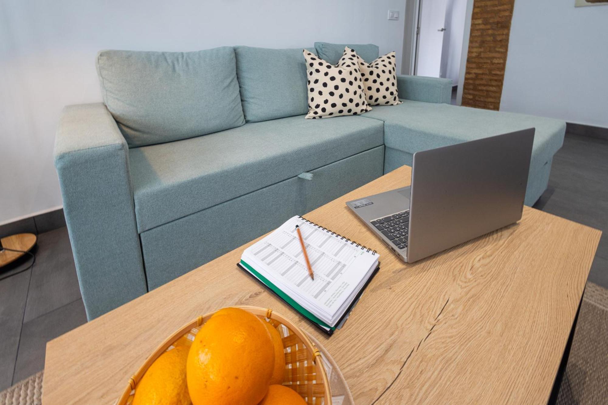 Florit Flats - The Patraix Apartments บาเลนเซีย ภายนอก รูปภาพ